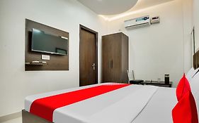 Hotel O King Star Residency
